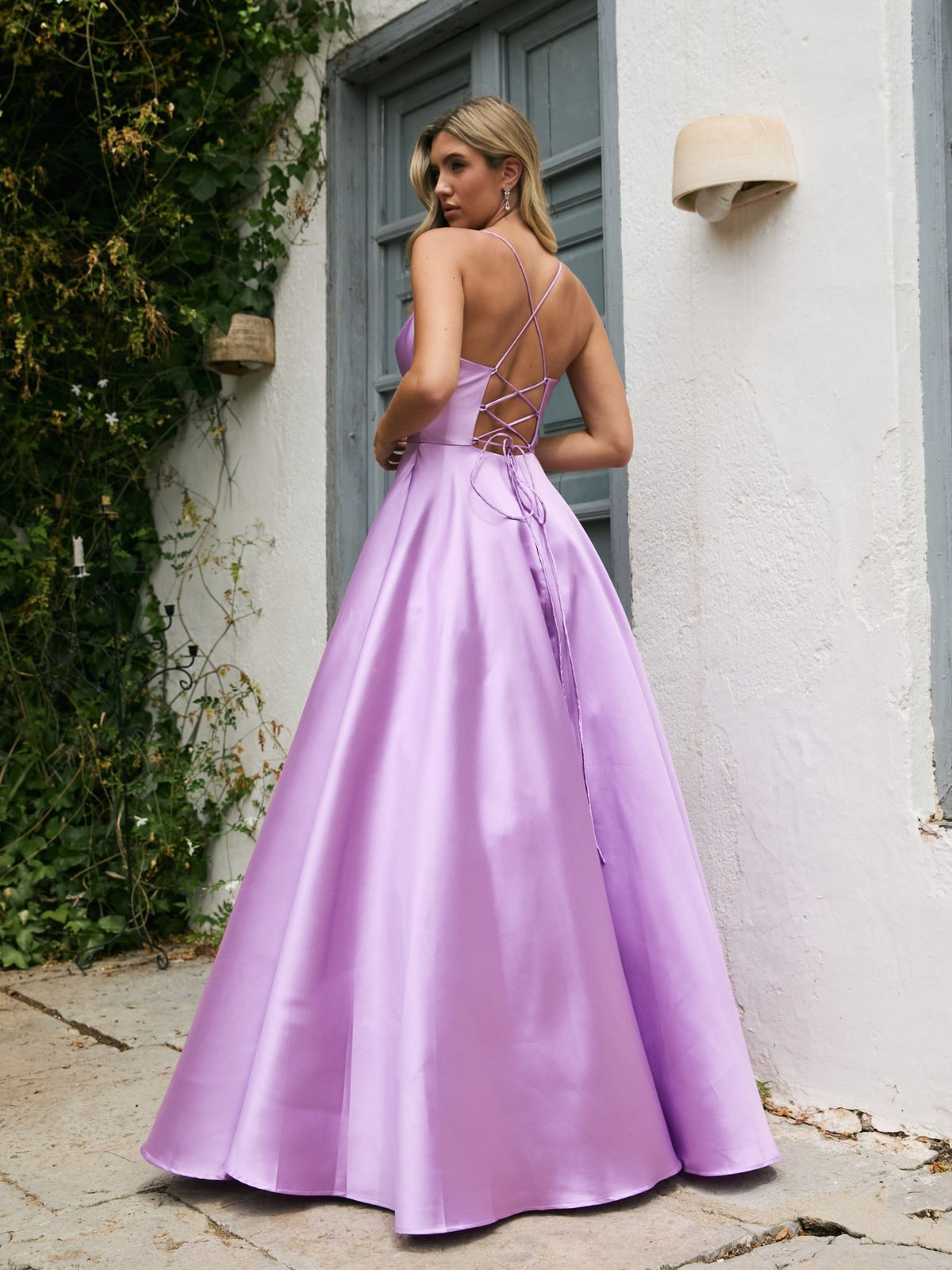 Places to buy evening gowns best sale